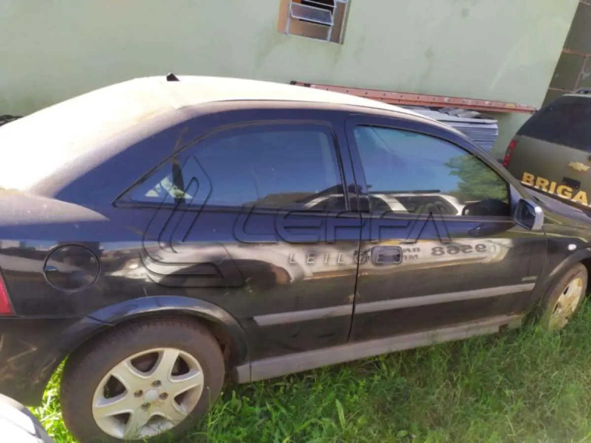 LOTE 010 - GM/ASTRA HB 2P ADVANTAGE