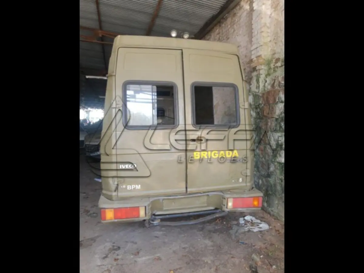 LOTE 028 - IVECO/DAILYCI TY3813 VAN1