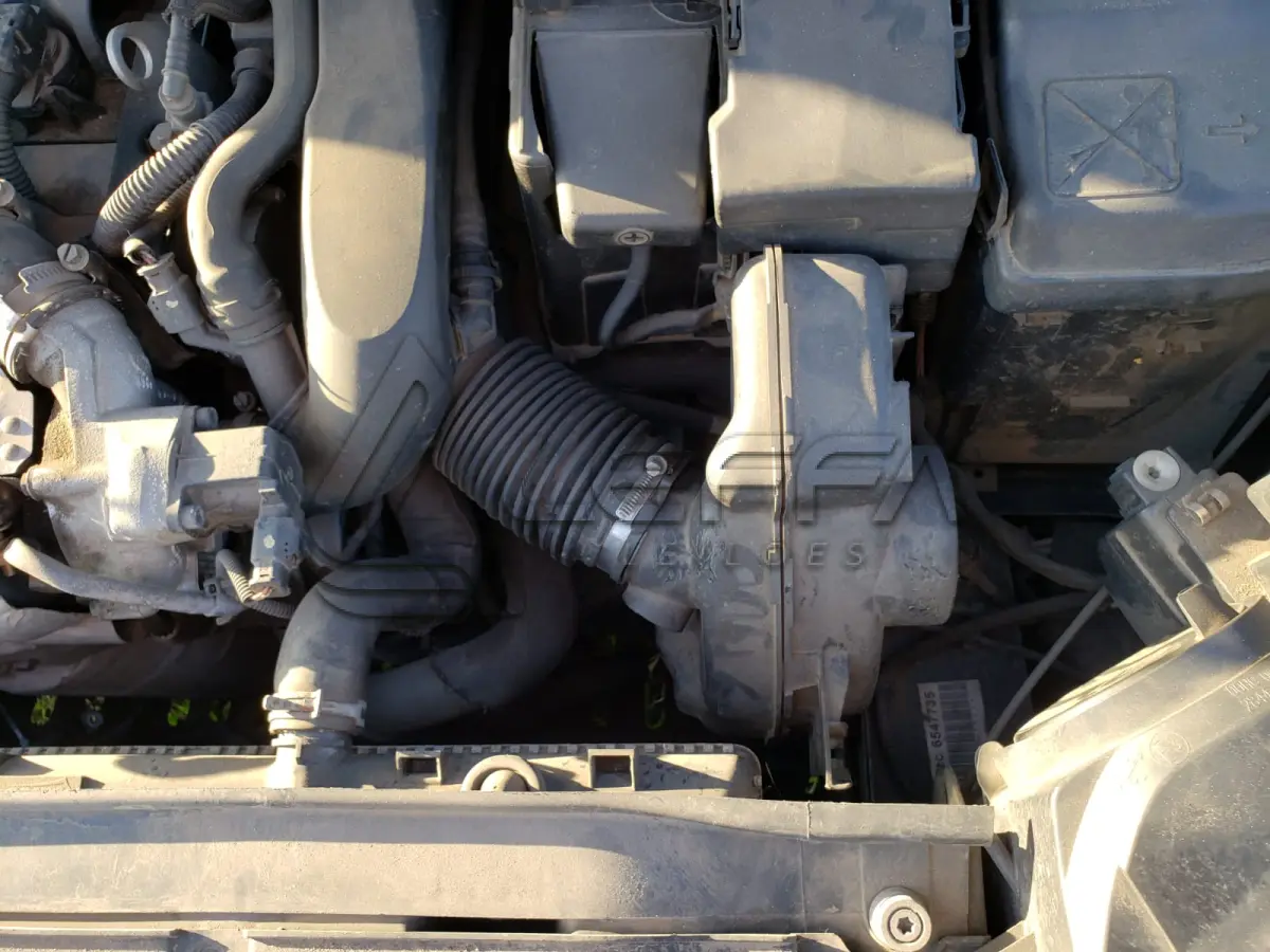LOTE 001 - UM VEÍCULO I/CITROËN C4L A THP-EXCL, ANO 2013, MODELO 2014, PLACAS IWM-4567, COR PRETA, RENAVAM 1012462657