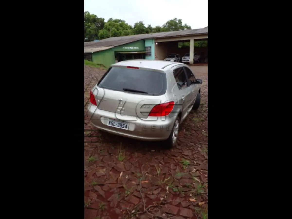 LOTE 155