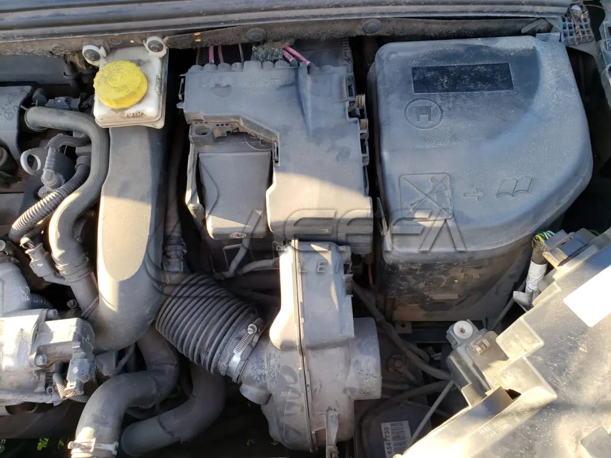 LOTE 001 - UM VEÍCULO I/CITROËN C4L A THP-EXCL, ANO 2013, MODELO 2014, PLACAS IWM-4567, COR PRETA, RENAVAM 1012462657