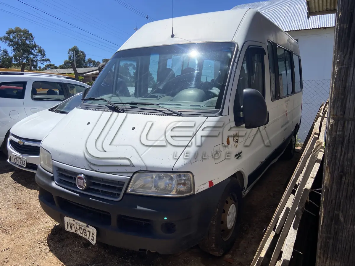 LOTE 010