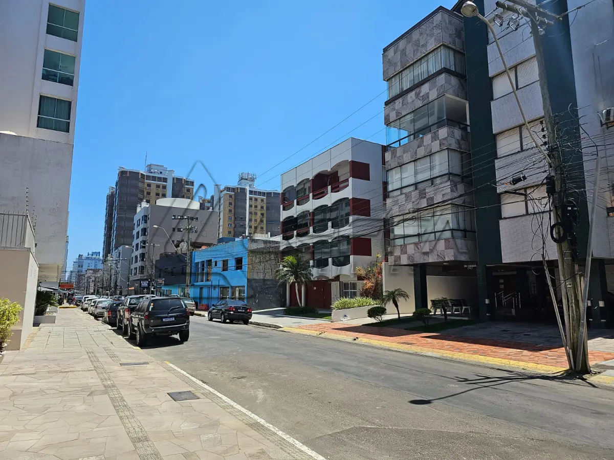 LOTE 001 - APARTAMENTO (TIPO COBERTURA) Nº 501 E VAGAS DE GARAGENS NºS 02 E 06, DO EDIFÍCIO CINARA, NA CIDADE DE CAPÃO DA CANOA/RS