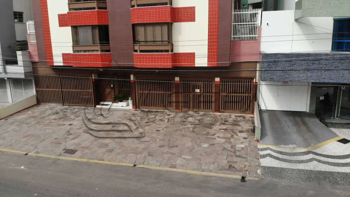 LOTE 001 - Apto n° 207 Edifício Resid Rodiel'is, no Centro em Capão da Canoa RS