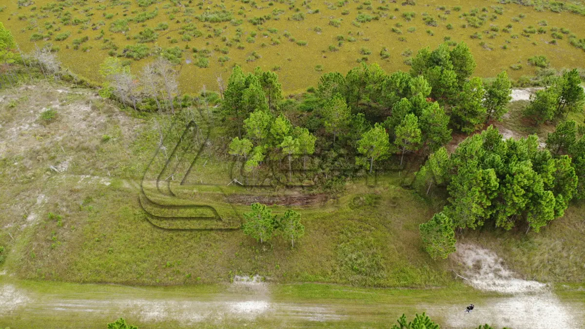 LOTE 001 - Terreno Urbano, Lote 02 Quadra 16, Praia Valverde, em Sombrio SC