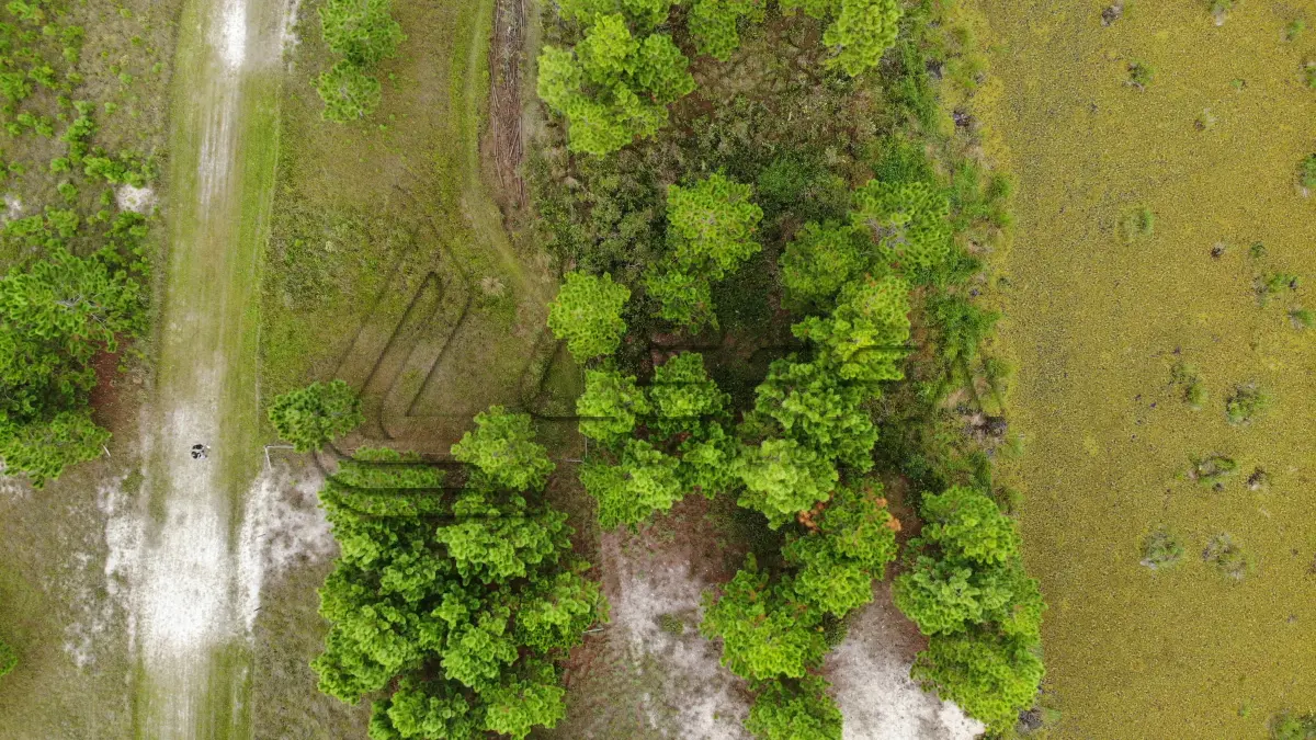 LOTE 001 - Terreno Urbano, Lote 02 Quadra 16, Praia Valverde, em Sombrio SC