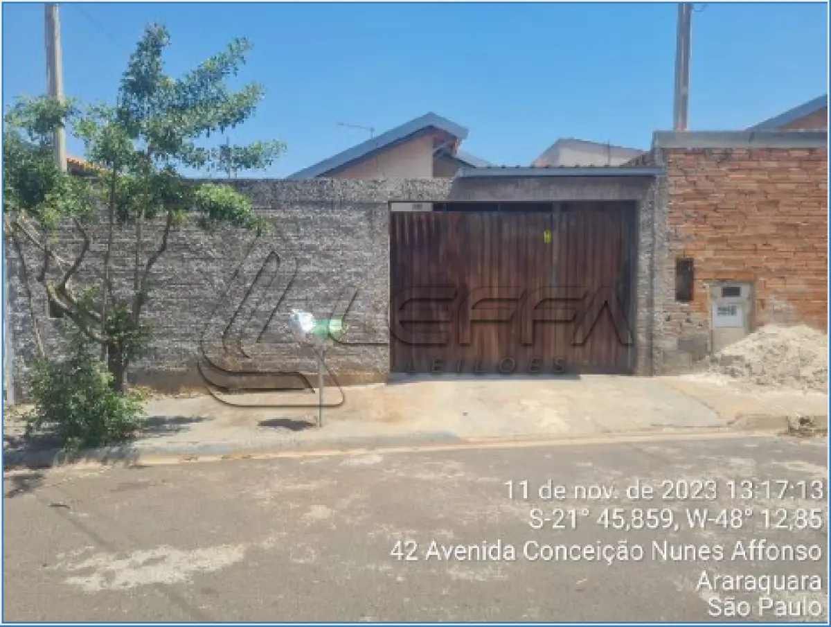 LOTE 253
