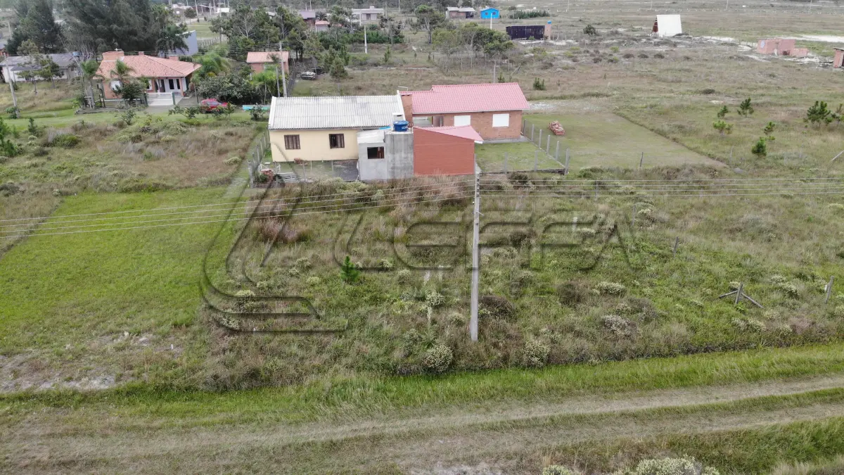 LOTE 004 - Terreno Urbano, Lote 08 Quadra 25, Praia Valverde, em Sombrio SC