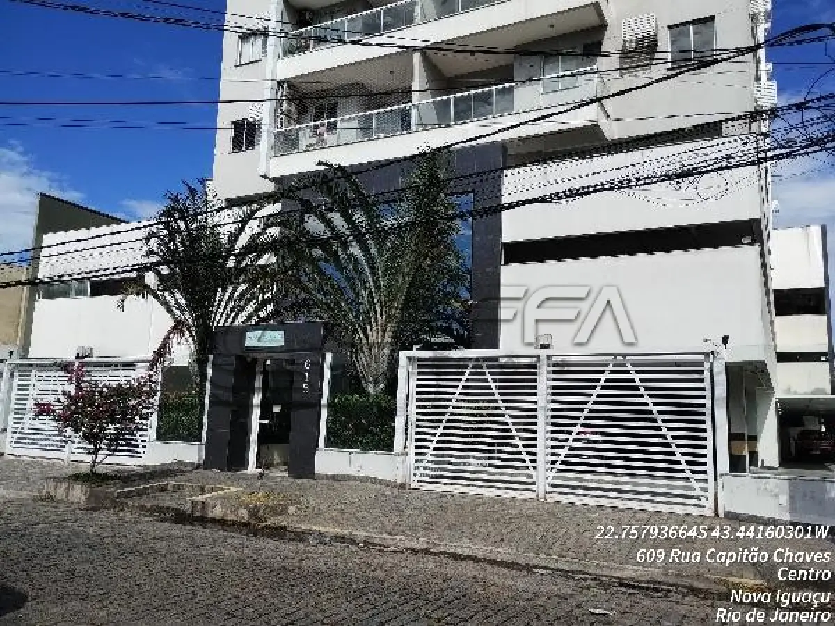 LOTE 261