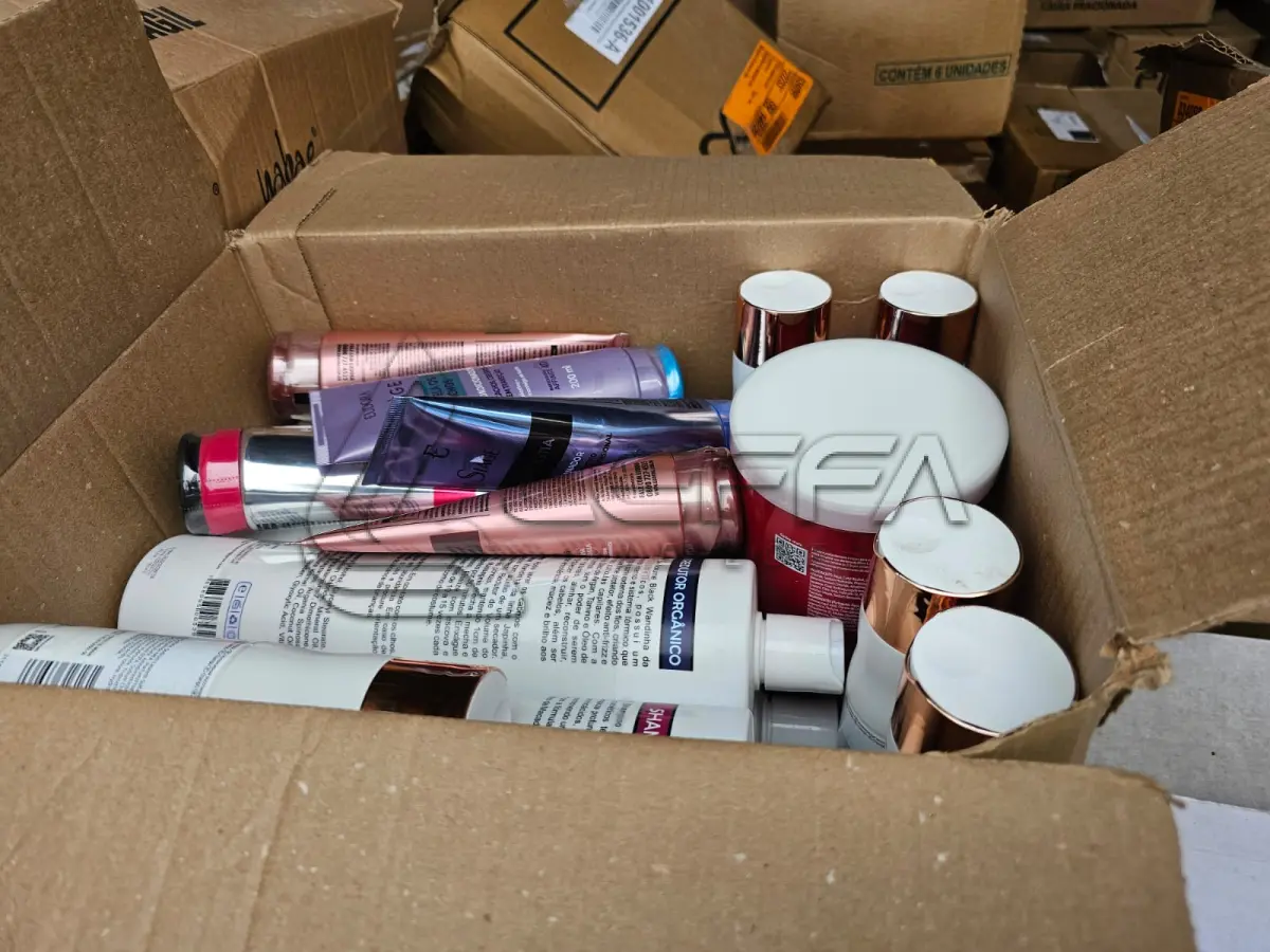 LOTE 005 - Produtos Cosméticos