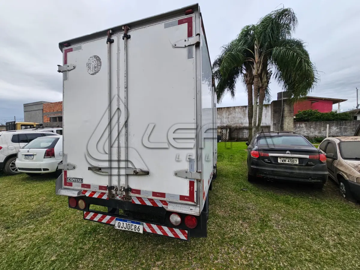 LOTE 001 - Um veículo caminhonete importado marca I/KIA UK2500 HD SC,  carroceria fechada, cor branca, a diesel, ano de fabricação e modelo 2018/2019, placa  QJJ0286 (QJJ0C86)