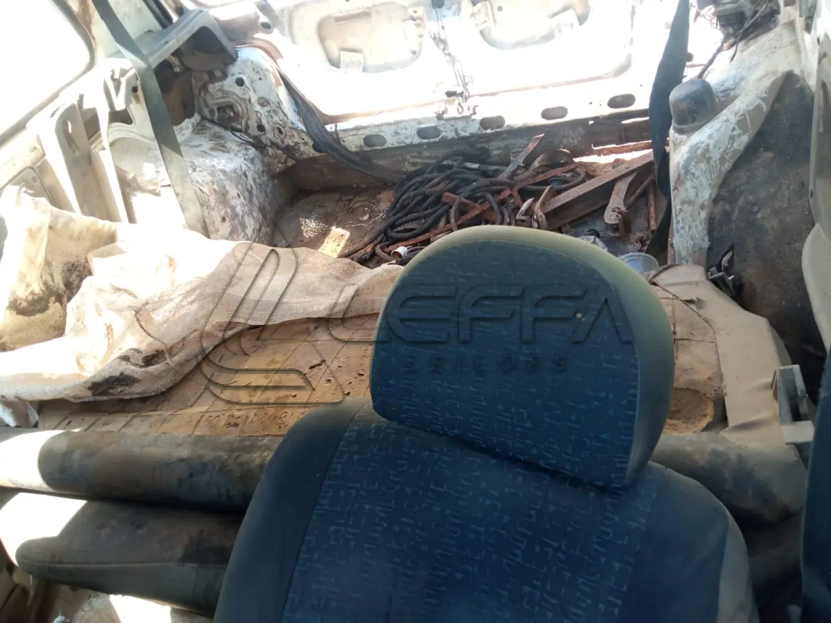 LOTE 009 - UM VEÍCULO FIAT UNO ANO E MODELO 2012, PLACAS AVJ3H15