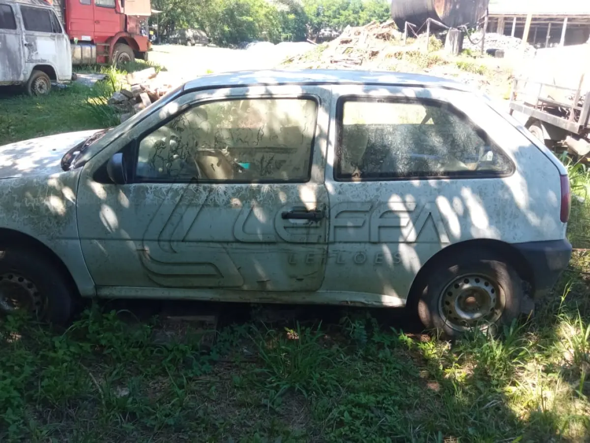 LOTE 022 - UM VEÍCULO VOLKSWAGEN GOL SPECIAL, ANO E MODELO 2001, PLACAS AJY-8193 