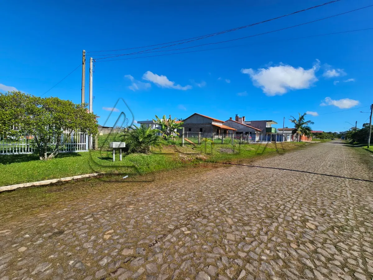 LOTE 001 - Terreno Urbano, Lote 09 Quadra 12, no Balneário Itapeva, em Torres RS
