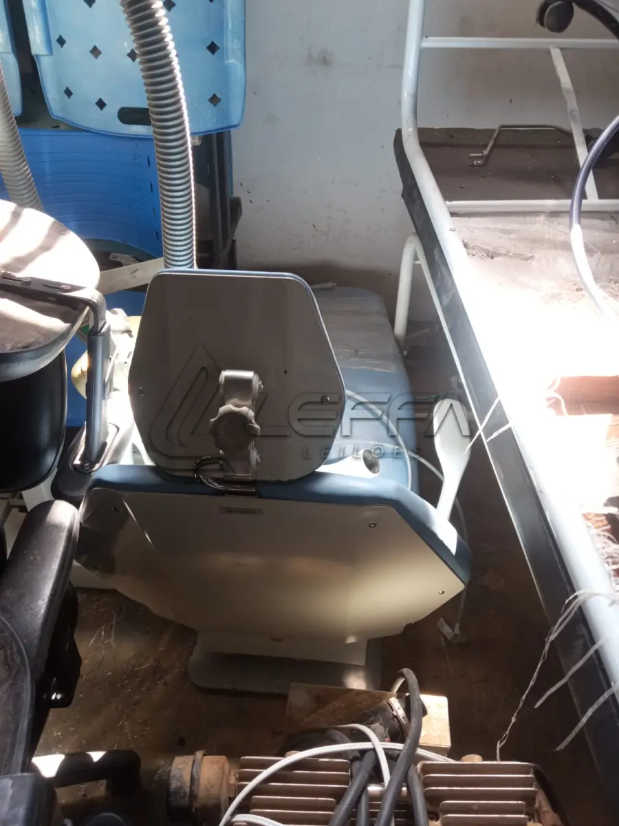 LOTE 034 - SUCATAS ODONTOLOGICAS