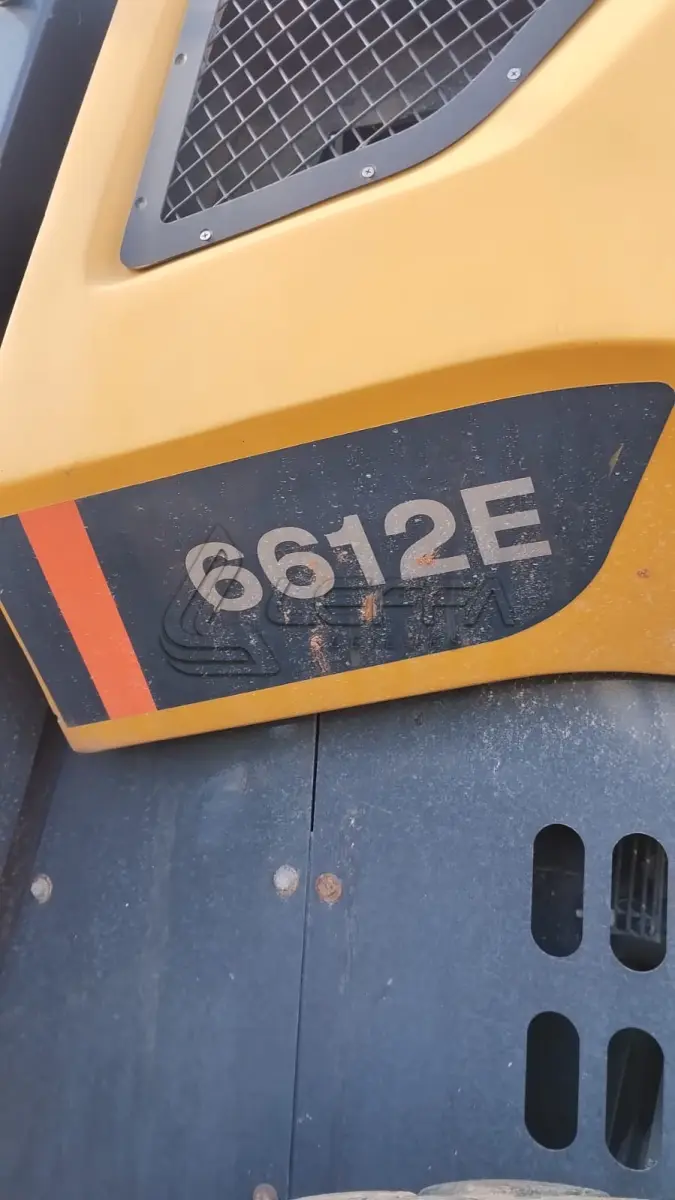 LOTE 002 - ROLO COMPACTADOR LIUGONG 6612 E KIT PATA ANO/MODELO 2019