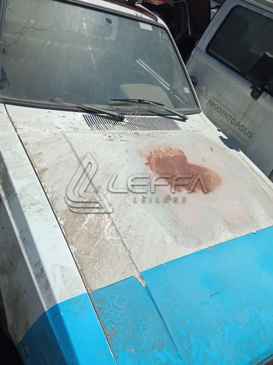 LOTE 010 - UM VEÍCULO FORD PAMPA, ANO E MODELO 1994, PLACAS AEU1H63 