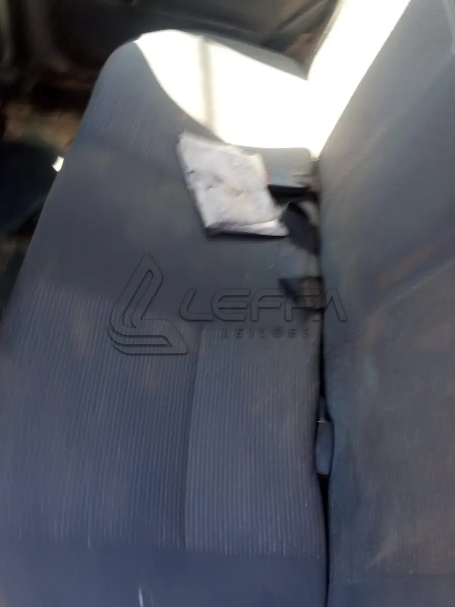 LOTE 006 - UM VEÍCULO GM CORSA CLASSIC, ANO 2014 MODELO 2015, PLACAS AYQ-6429