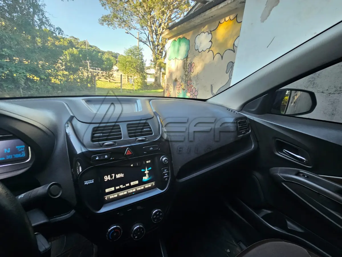 LOTE 002 - CHEVROLET/COBALT 18A LTZ Ano/modelo: 2016/2017