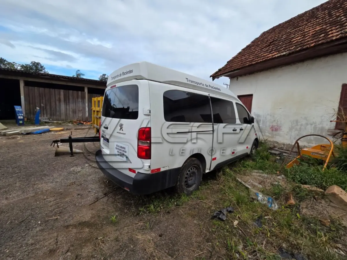 LOTE 007 - UM VEÍCULO PEUGEOT EXPERT EUROLAF ANO E MODELO
2019, PLACAS DYI-2B10
