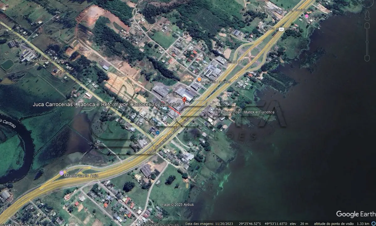LOTE 001 - UM TERRENO COM EDIFICAÇÃO, MEDINDO 1200M² (40MX30M), NA RUA JOÃO BORGES DELFINO, SANTO ANJO DA GUARDA, ÀS MARGENS DA BR-101, TRÊS CACHOEIRAS/RS.
