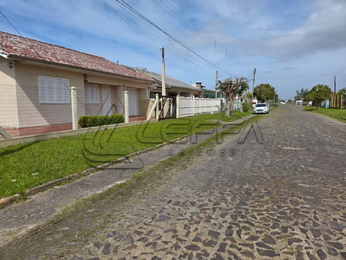 LOTE 001 - Terreno Urbano, Lote 20 Quadra 45, na Praia Areias Brancas em Arroio do Sal RS
