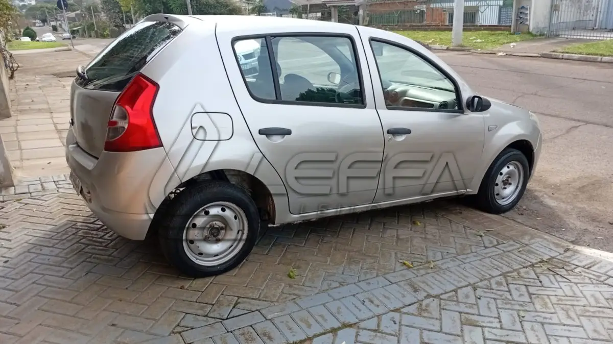LOTE 002 - VEÍCULO RENAULT/SANDERO AUT 10 16V, PLACAS MFR-0C34, ANO 2008, MODELO 2009, COR PRATA, ÁLCOOL/GASOLINA, RENAVAM 971521859, CHASSI 93YBSRORH9J100005