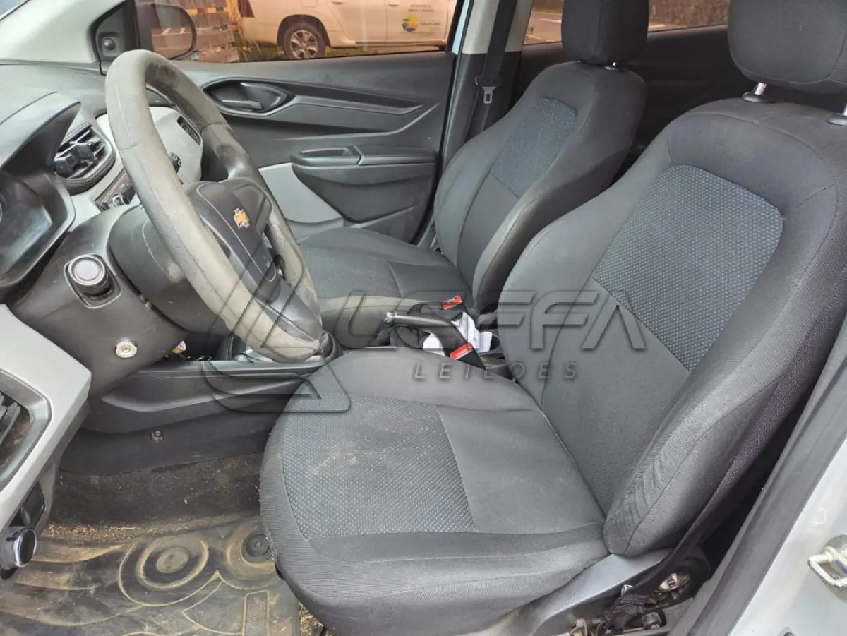 LOTE 002 - UM VEÍCULO GM ONIX 1.0 JOYE ANO E MODELO 2018,PLACAS IYW-5809