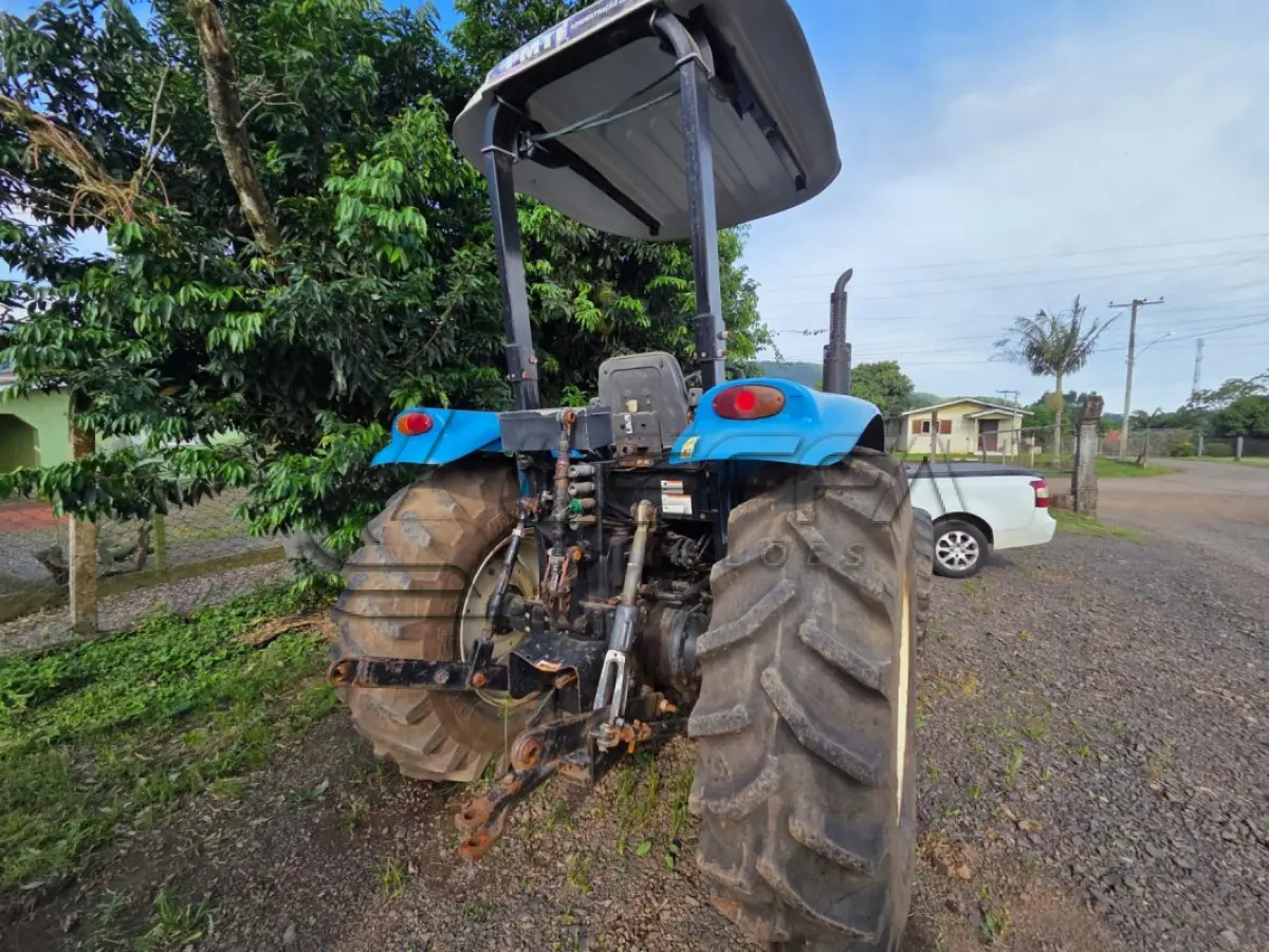 LOTE 005 - UM TRATOR LS U 80 ANO E MODELO 2020