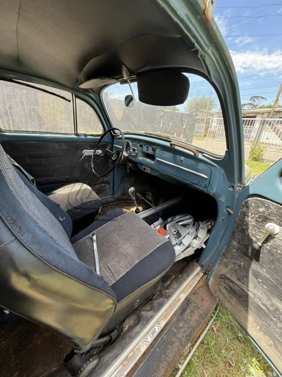 LOTE 001 - UM VEÍCULO VW/FUSCA 1300, COR AZUL, PLACAS IHX1A15, ANO/MODELO 1967/1967, RENAVAM  583866727