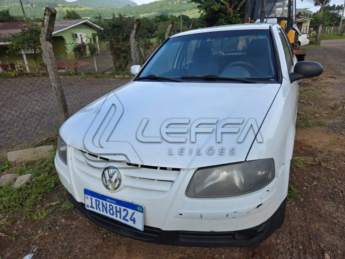 LOTE 001 - UM VEÍCULO VW PARATI 1.6 ANO 2010 E MODELO 2011, PLACAS IRN-8H24
