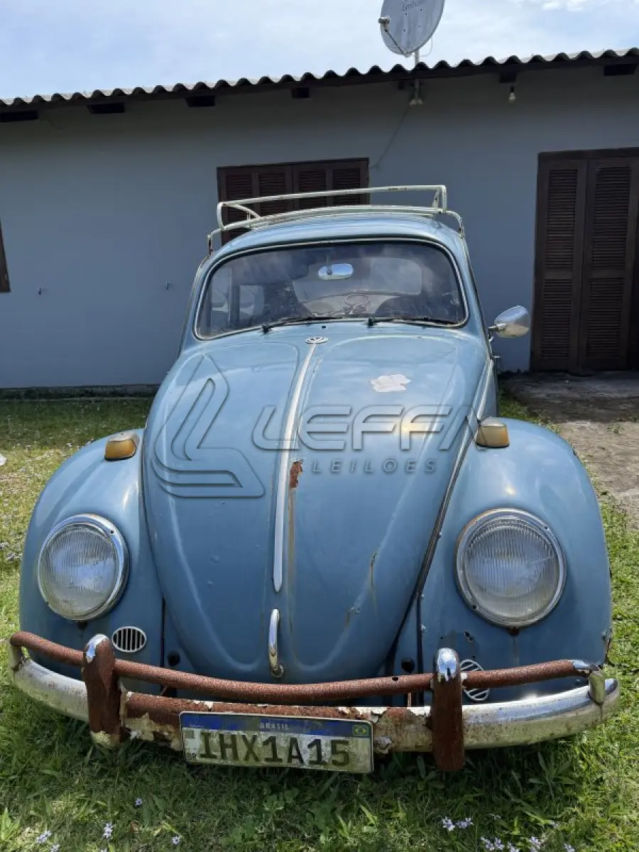 LOTE 001 - UM VEÍCULO VW/FUSCA 1300, COR AZUL, PLACAS IHX1A15, ANO/MODELO 1967/1967, RENAVAM  583866727
