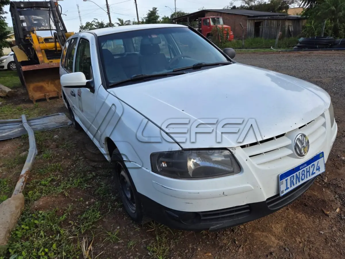 LOTE 001 - UM VEÍCULO VW PARATI 1.6 ANO 2010 E MODELO 2011, PLACAS IRN-8H24