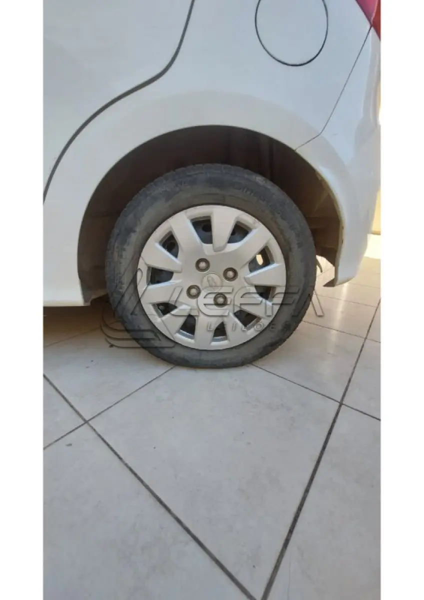 LOTE 040 - FORD KA SE 1.0 – QTY-6G56