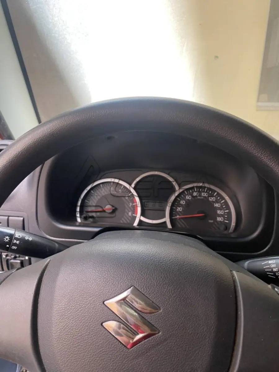 LOTE 033 - SUZUKI/JIMNY 4 ALL – PKW-7985