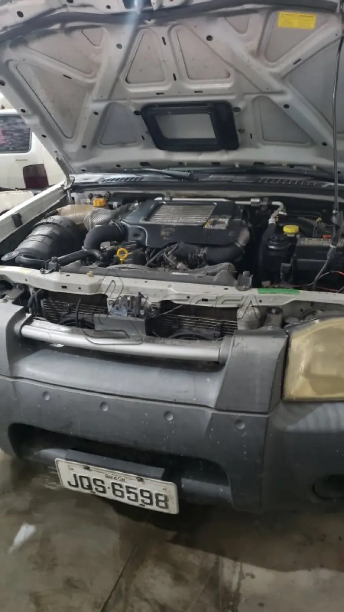 LOTE 003 - NISSAN/FRONTIER 4X4 XE – JQS-6598
