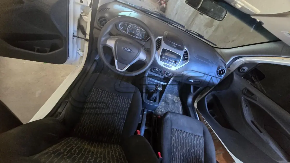 LOTE 037 - FORD KA SE 1.0 – QTY-1J58