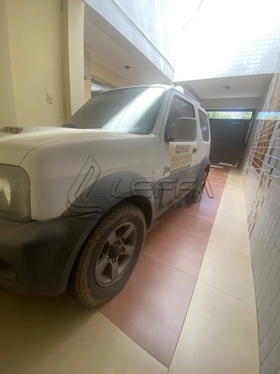 LOTE 033 - SUZUKI/JIMNY 4 ALL – PKW-7985