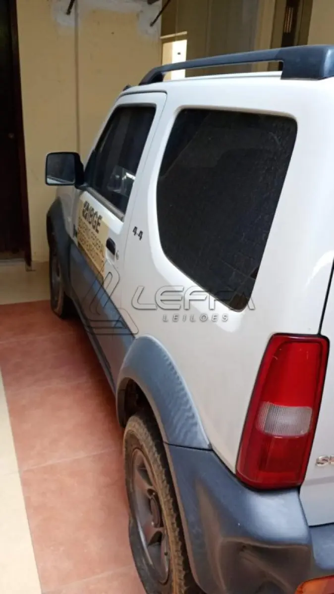 LOTE 033 - SUZUKI/JIMNY 4 ALL – PKW-7985