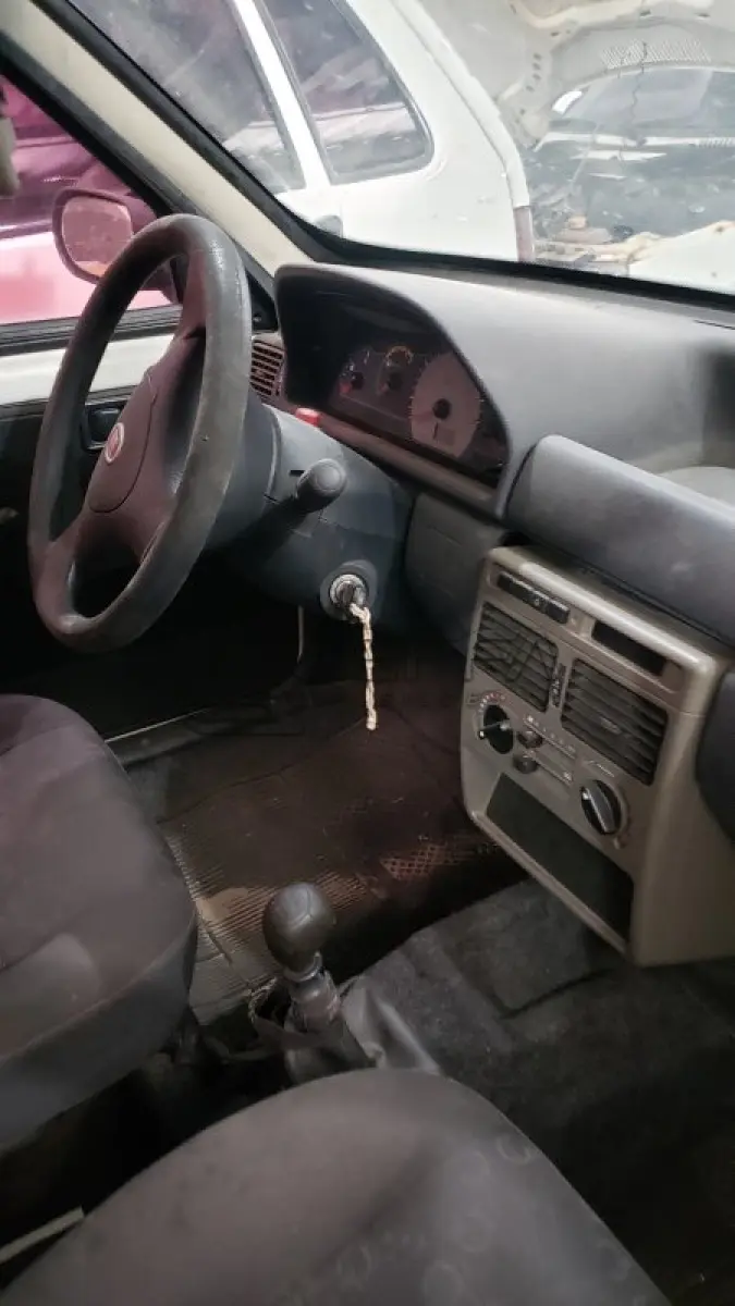 LOTE 009 - FIAT/UNO MILLE ECONOMY – JSZ-6732
