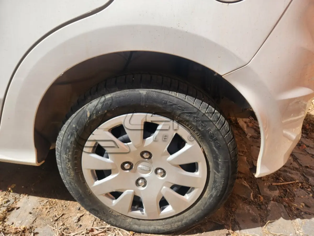 LOTE 042 - FORD KA SE 1.0 – QTY-4J98