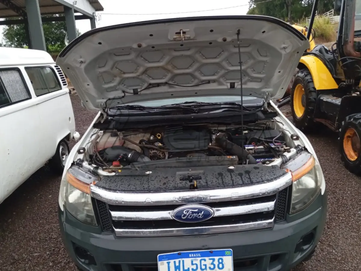 LOTE 008 - FORD RANGER CABINE DUPLA - IWL 5G38