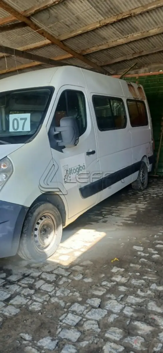 LOTE 007 - RENAULT MASTER PASSAGEIRO