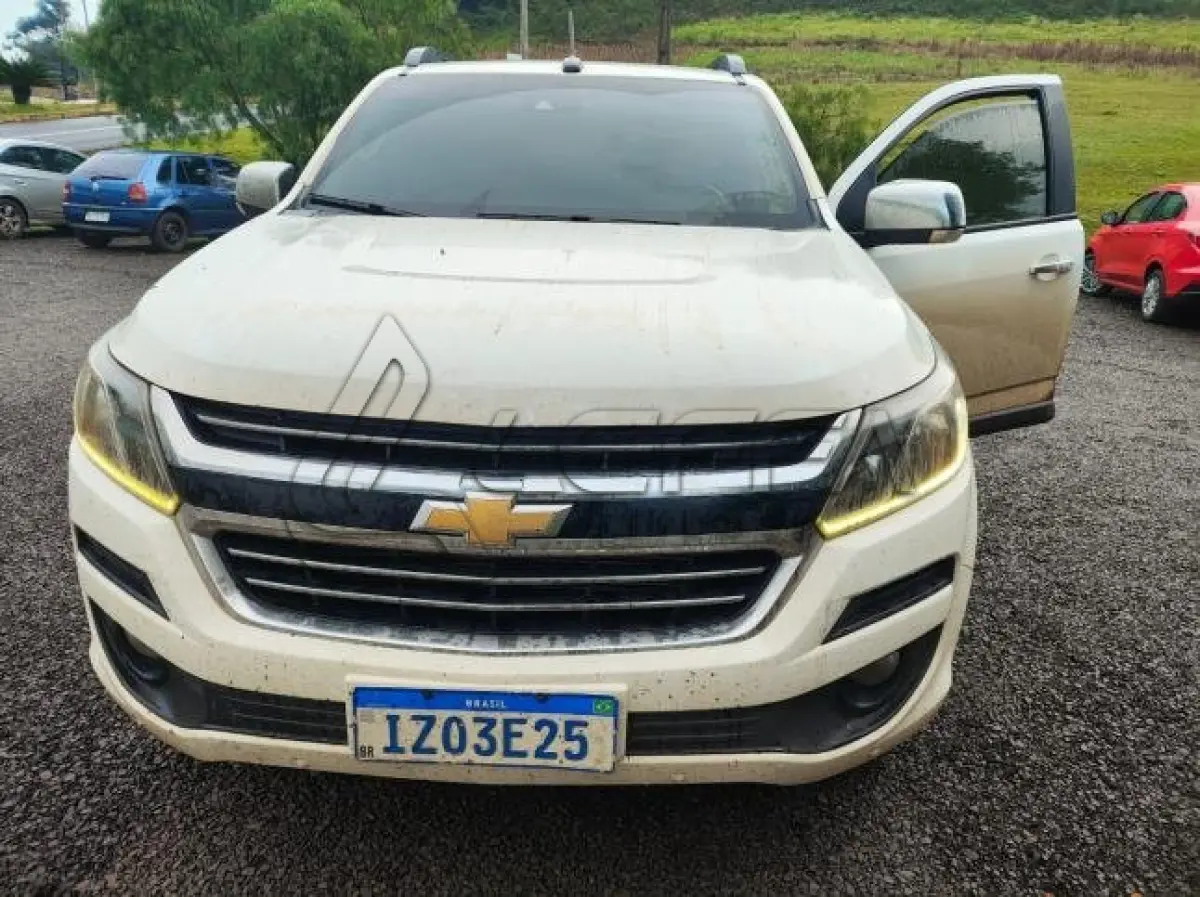 LOTE 004 - CAMINHONETE CHEVROLET S10 LTZ 2.8 TURBO DIESEL 4X4