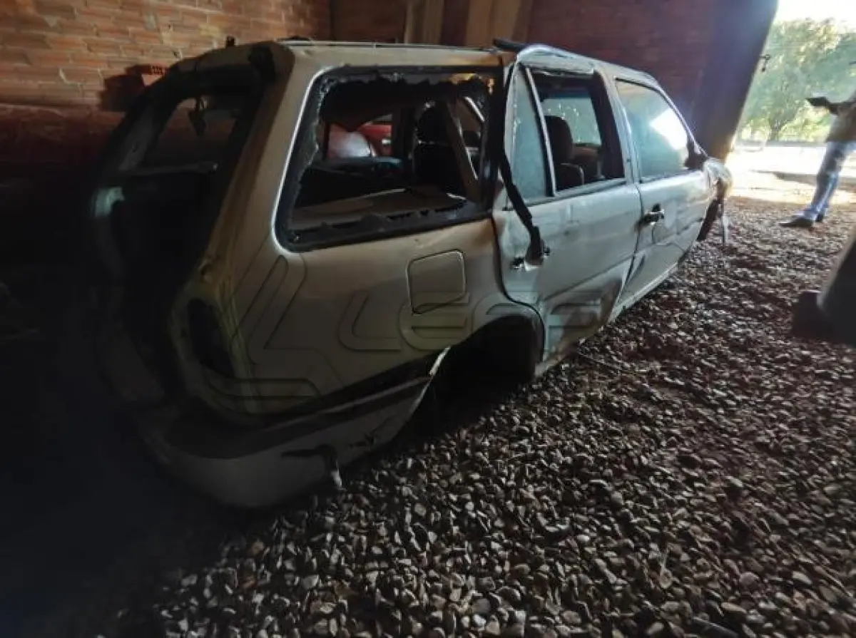 LOTE 013 - VOLKSWAGEN PARATI CITY 1.6 (SUCATA)