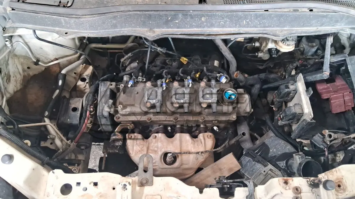LOTE 002 - CHEVROLET SPIN 1.8