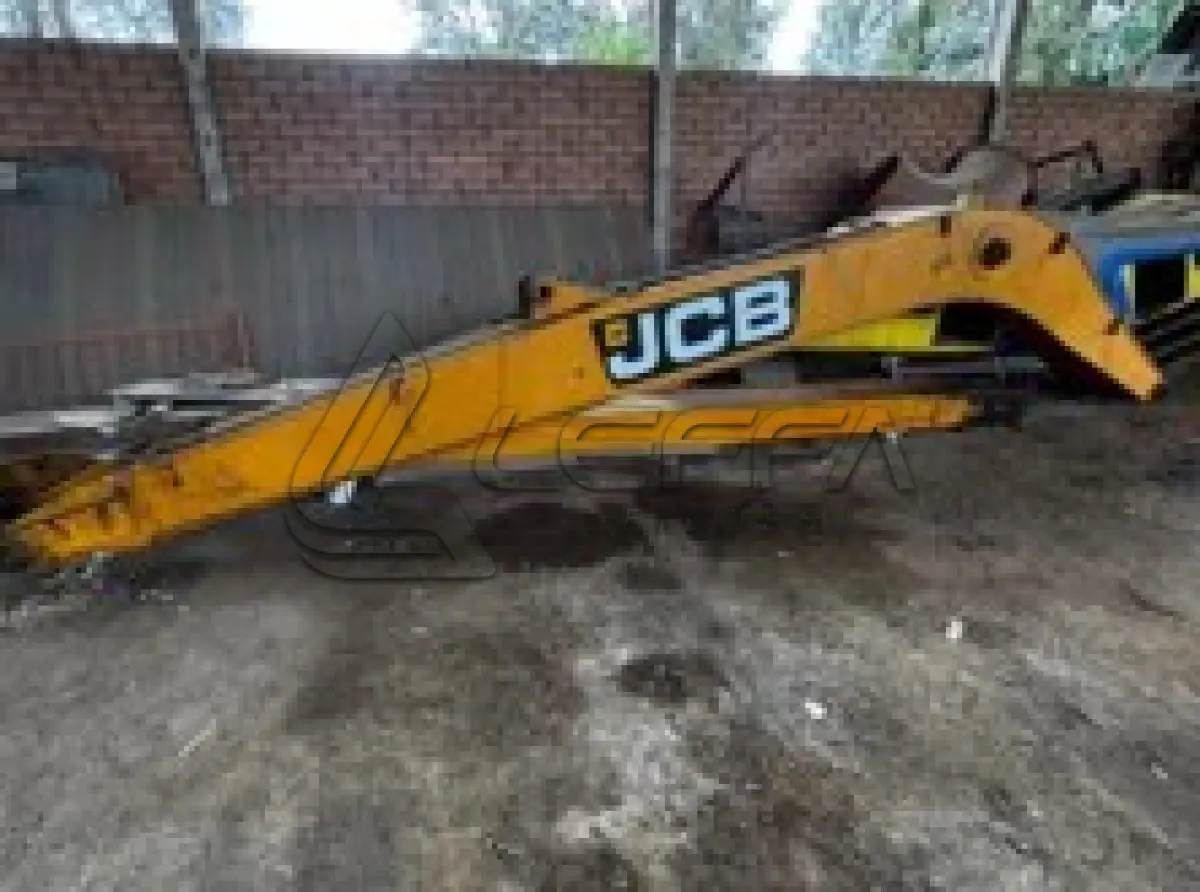LOTE 014 - LANÇA/BRAÇO ALONGADA PARA ESCAVADEIRA JCB 200