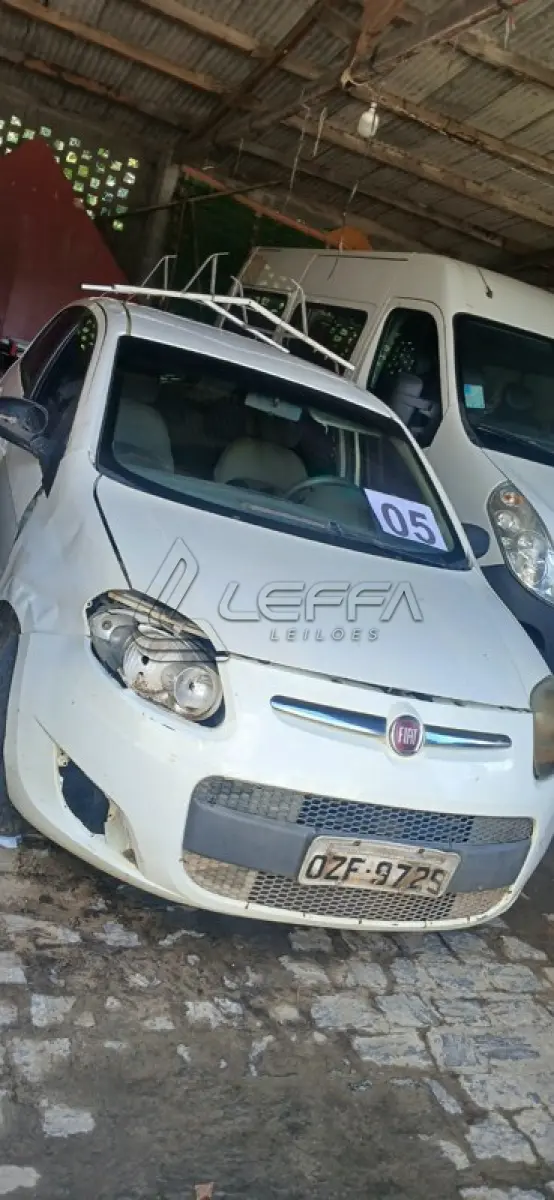 LOTE 005