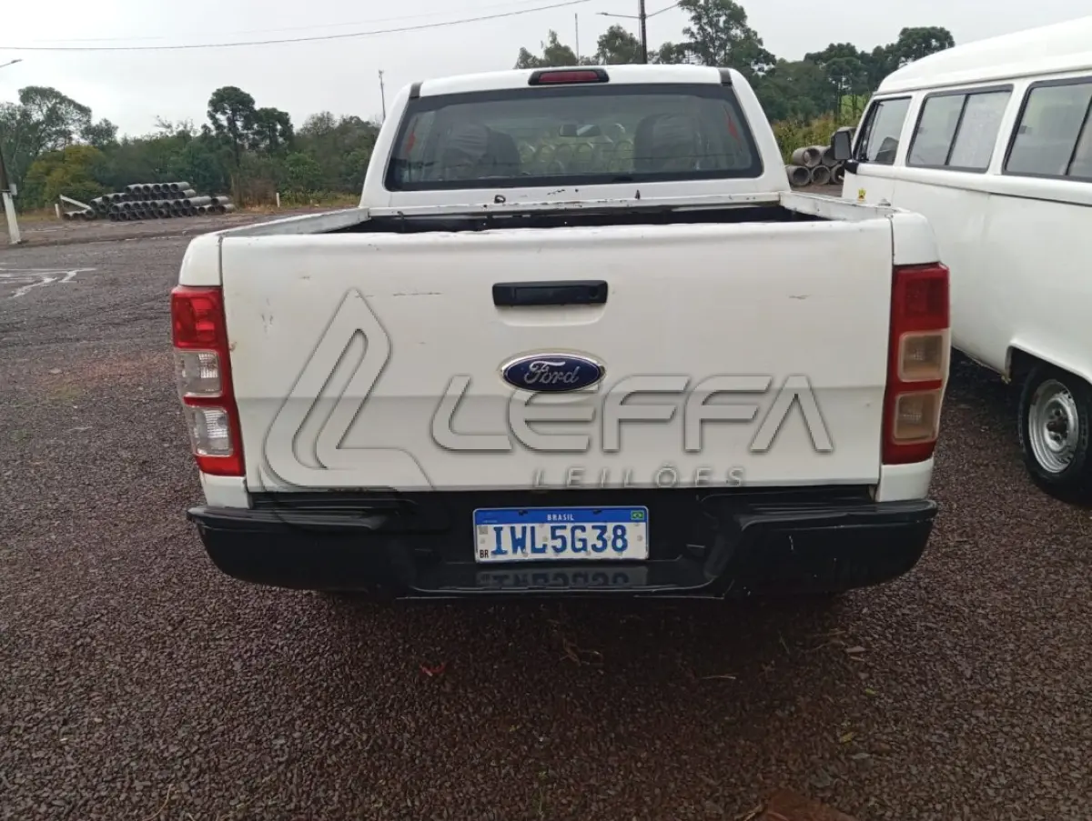 LOTE 008 - FORD RANGER CABINE DUPLA - IWL 5G38
