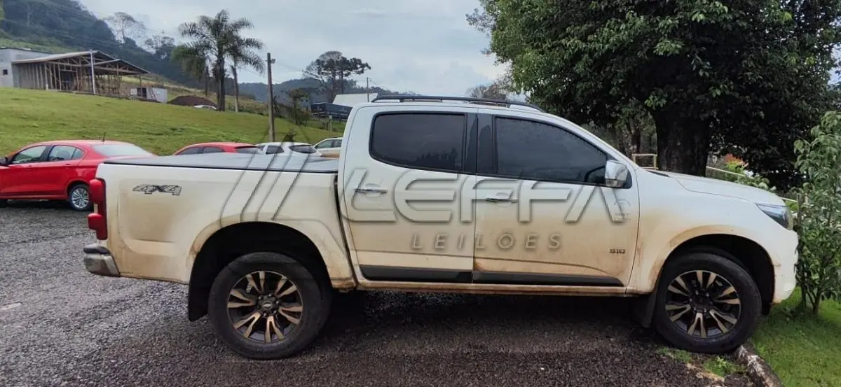 LOTE 004 - CAMINHONETE CHEVROLET S10 LTZ 2.8 TURBO DIESEL 4X4